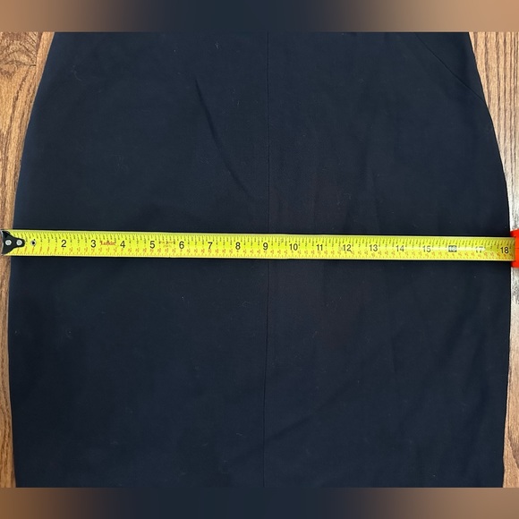 🔥VINTAGE CHANEL: Designer Navy “CC" Button Dress - Picture 13 of 14